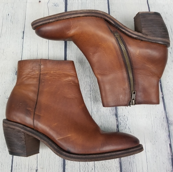 Frye Shoes - FRYE | Rosalia leather side zip heeled bootie